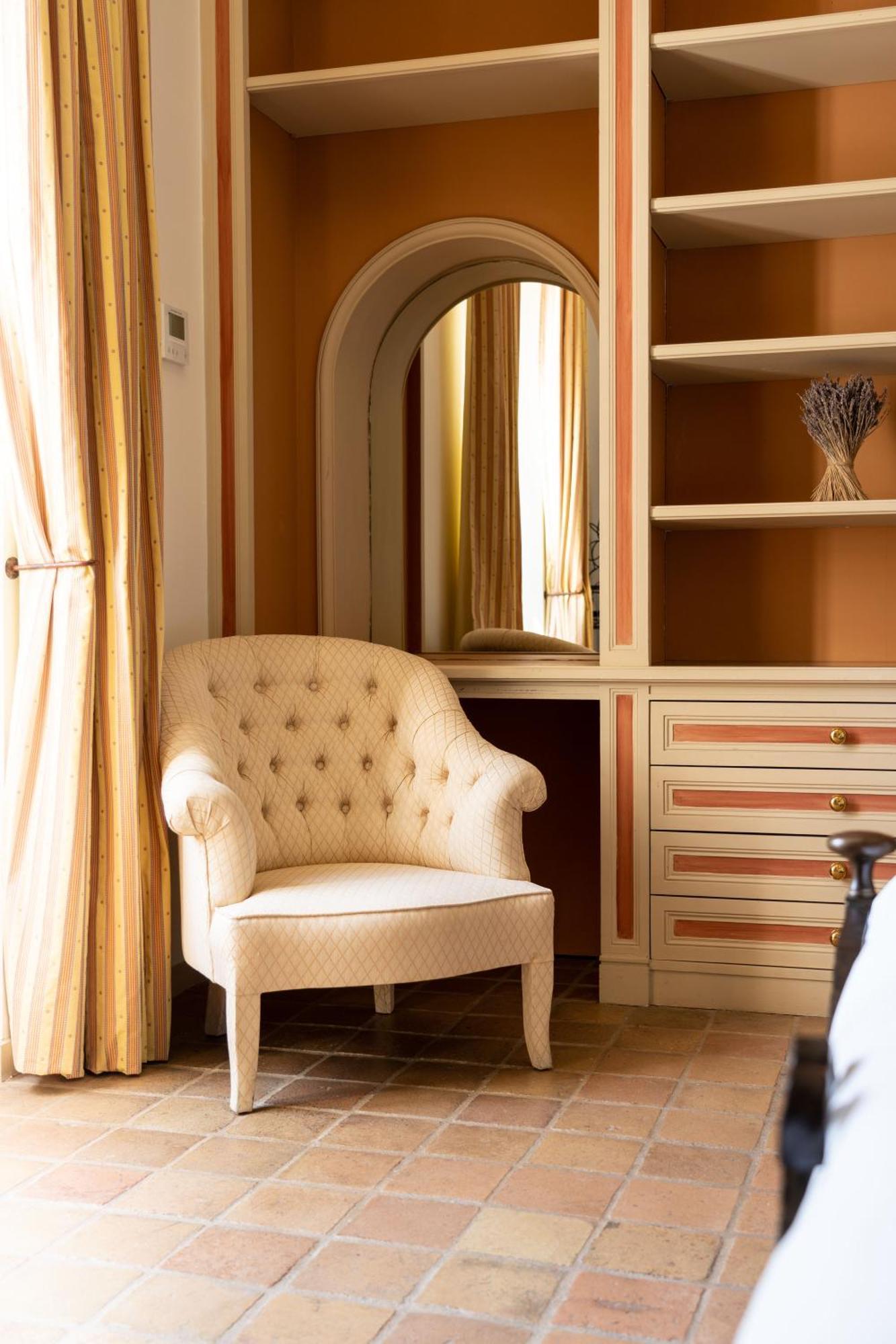 Chateau Les Crostes Lorgues Room photo